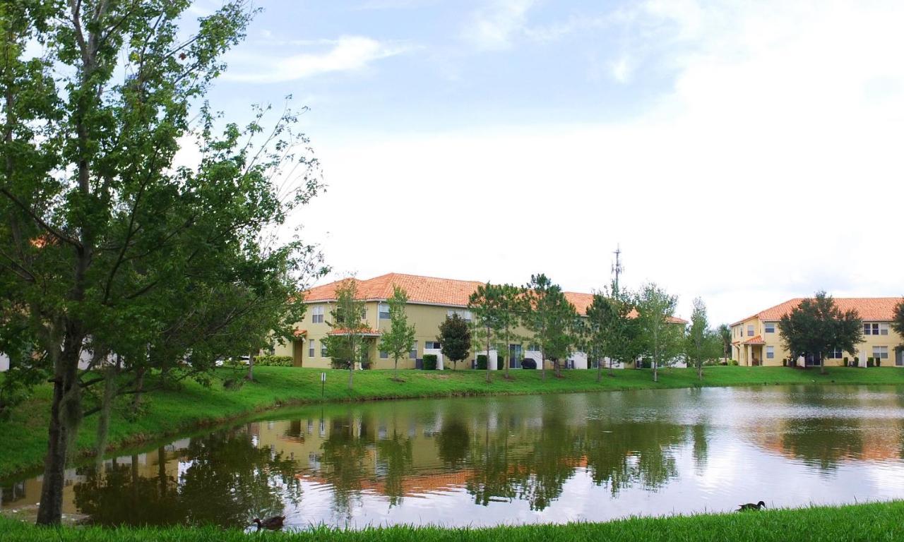 Four Bedrooms Townhome 5108K Kissimmee Exterior photo